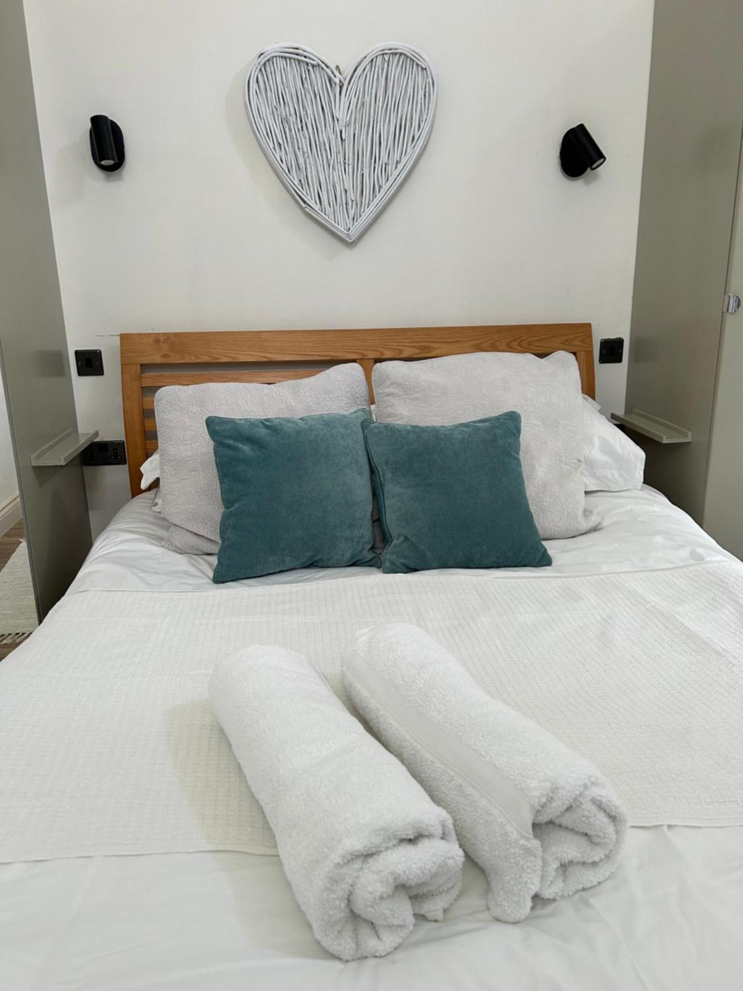Вилла The Coach House Grimston Экстерьер фото